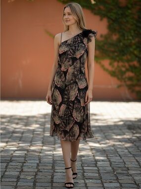 Max Studio 100% Silk Formal Dress with Brown Peach and Gold print, lace detail.